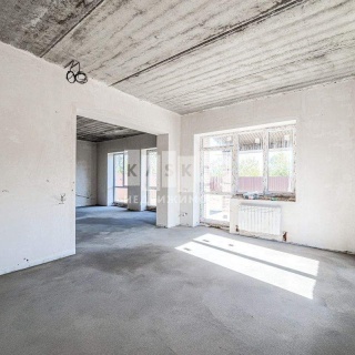 Объявление Дом, 230м2, 2 эт, 8 сот.