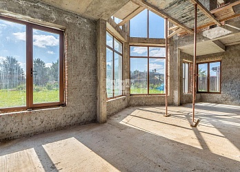 Объявление Дом, 450 м², 2 эт., 10 сот.