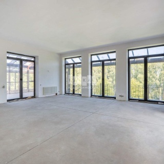 Объявление Дом, 840м2, 2 эт, 43 сот.