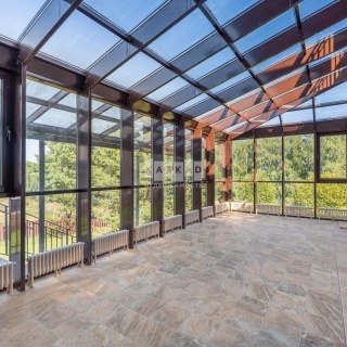 Объявление Дом, 840м2, 2 эт, 43 сот.