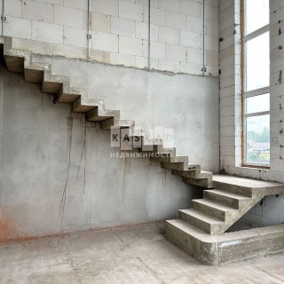 Объявление Дом, 200м2, 2 эт, 20 сот.