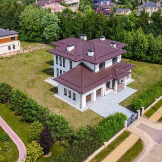 Объявление Дом, 428м2, 2 эт, 22 сот.