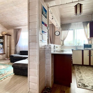 Объявление Дом, 200м2, 2 эт, 16 сот.