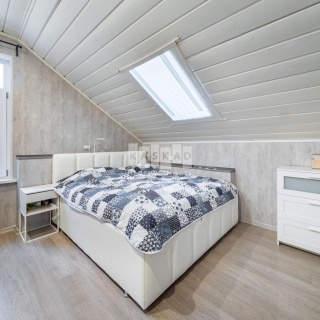 Объявление Дом, 160м2, 2 эт, 12 сот.