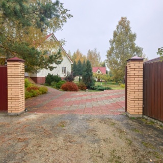 Объявление Дом, 270м2, 3 эт, 30 сот.