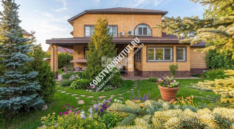 Объявление Дом, 600м2, 3 эт, 30 сот.