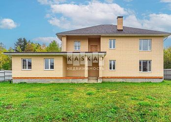 Объявление Дом, 400&nbsp;м&sup2;, 3 эт., 15 сот.