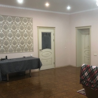 Объявление Дом, 390м2, 3 эт, 10 сот.