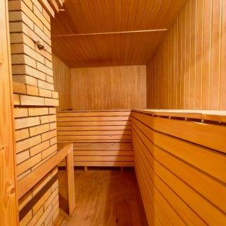 Объявление Дом, 270м2, 3 эт, 30 сот.