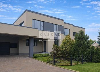 Объявление Дом, 450&nbsp;м&sup2;, 3 эт., 16 сот.
