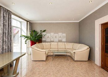 Объявление Дом, 250&nbsp;м&sup2;, 3 эт., 8 сот.