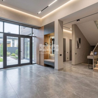 Объявление Дом, 700м2, 2 эт, 15 сот.