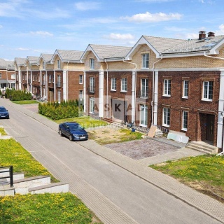 Объявление Дом, 136м2, 3 эт, 2 сот.