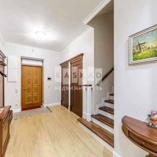 Объявление Дом, 150м2, 3 эт, 2 сот.