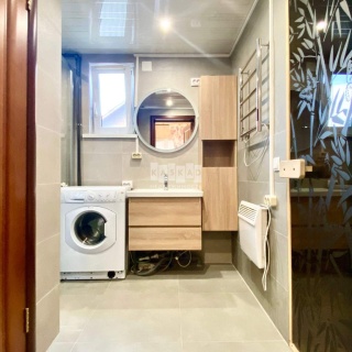 Объявление Дом, 200м2, 2 эт, 16 сот.