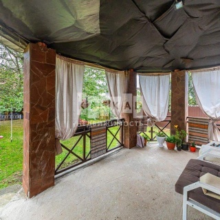 Объявление Дом, 160м2, 3 эт, 9 сот.