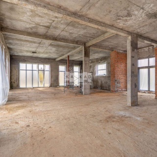 Объявление Дом, 700м2, 2 эт, 15 сот.