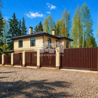 Объявление Дом, 250м2, 2 эт, 10 сот.