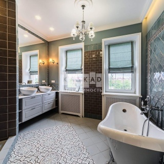 Объявление Дом, 150м2, 3 эт, 3 сот.