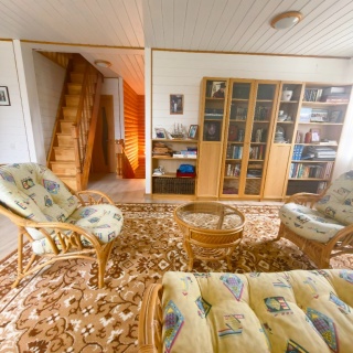 Объявление Дом, 270м2, 3 эт, 30 сот.