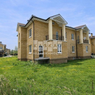 Объявление Дом, 250м2, 2 эт, 5 сот.