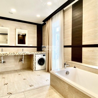 Объявление Дом, 135м2, 3 эт, 1.54 сот.