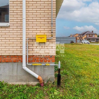 Объявление Дом, 400м2, 3 эт, 15 сот.