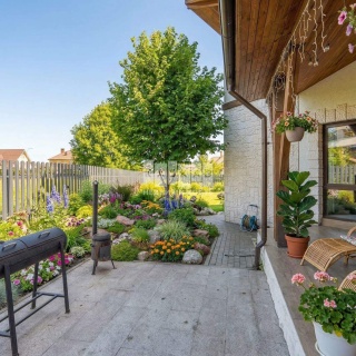 Объявление Дом, 330м2, 2 эт, 10 сот.