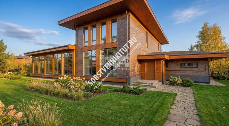 Объявление Дом, 700м2, 2 эт, 15 сот.