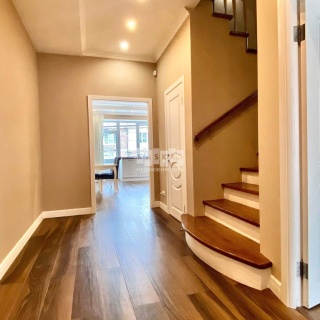 Объявление Дом, 135м2, 3 эт, 1.54 сот.