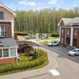 Объявление Дом, 136м2, 3 эт, 2 сот.