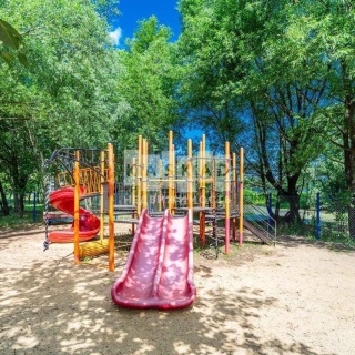 Объявление Дом, 200м2, 1 эт, 10 сот.