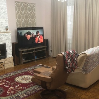 Объявление Дом, 390м2, 3 эт, 10 сот.