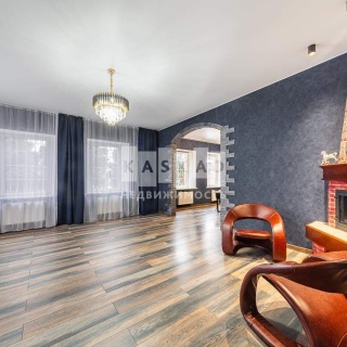 Объявление Дом, 280м2, 2 эт, 10 сот.