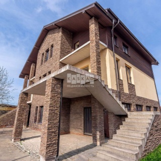 Объявление Дом, 500м2, 3 эт, 10 сот.