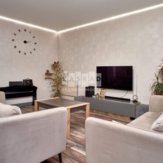 Объявление Дом, 300м2, 3 эт, 6 сот.