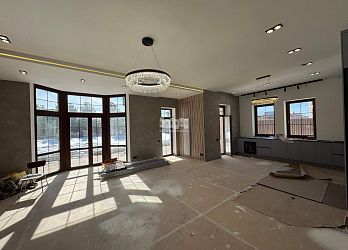 Объявление Дом, 300&nbsp;м&sup2;, 2 эт., 12 сот.