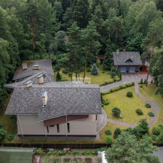 Объявление Дом, 500м2, 3 эт, 25 сот.