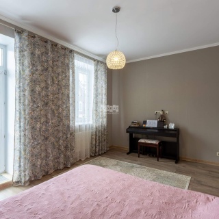 Объявление Дом, 150м2, 3 эт, 2 сот.