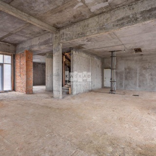 Объявление Дом, 700м2, 2 эт, 25 сот.