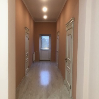 Объявление Дом, 390м2, 3 эт, 10 сот.