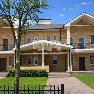 Объявление Дом, 250м2, 2 эт, 5 сот.