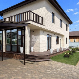 Объявление Дом, 200м2, 2 эт, 10 сот.