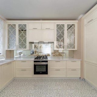 Объявление Дом, 140м2, 3 эт, 1 сот.