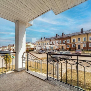 Объявление Дом, 220м2, 3 эт, 3 сот.