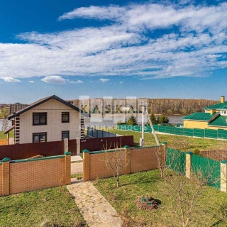 Объявление Дом, 200м2, 2 эт, 10 сот.