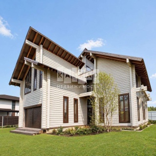 Объявление Дом, 400м2, 3 эт, 7 сот.