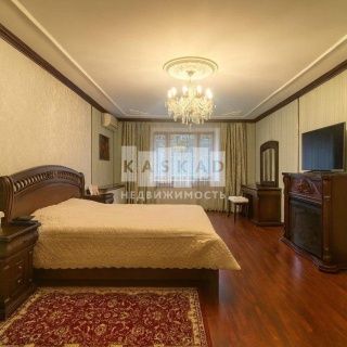 Объявление Дом, 500м2, 3 эт, 10 сот.