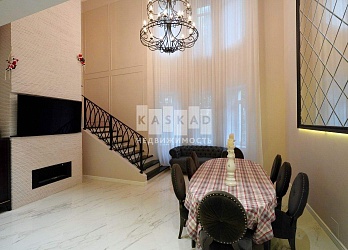 Объявление Дом, 250&nbsp;м&sup2;, 2 эт., 10 сот.