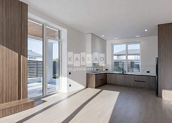 Объявление Дом, 200&nbsp;м&sup2;, 2 эт., 6 сот.